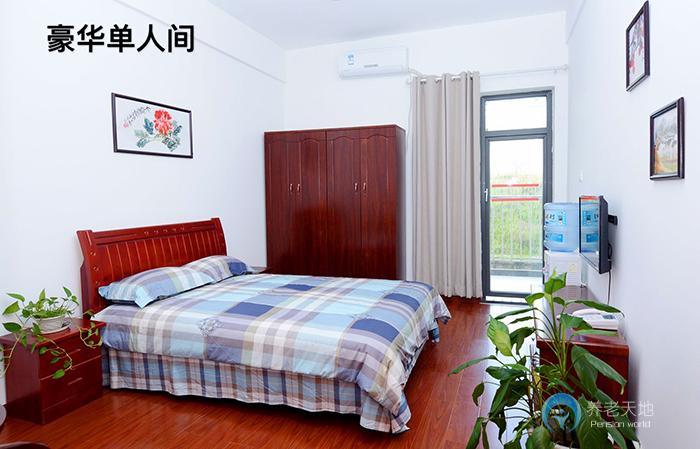 1534900743820081828.jpg 1534900743820081828.jpg