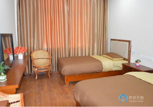 1534989085336066297.png QQ截圖20180823094939.png