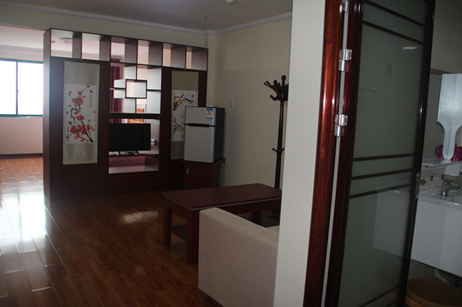 1566801472705061495.jpg 1566801472705061495.jpg