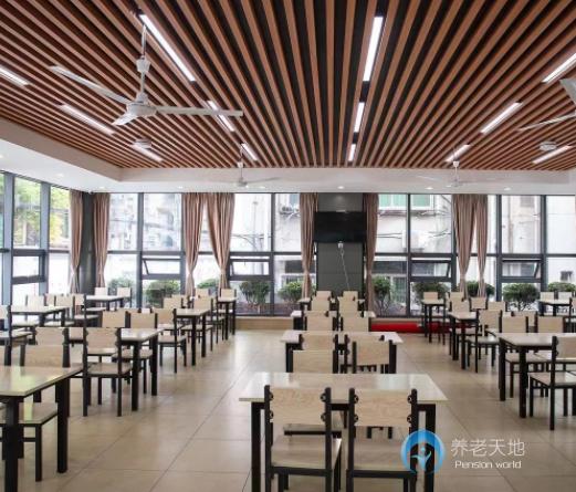 1571652569533066985.jpg 1571652569533066985.jpg