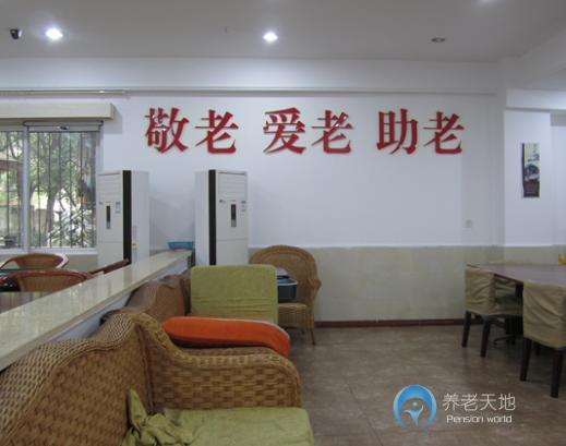 1571726236743065978.jpg 1571726236743065978.jpg