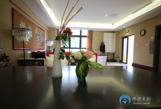 1573095239618017629.png 2.png