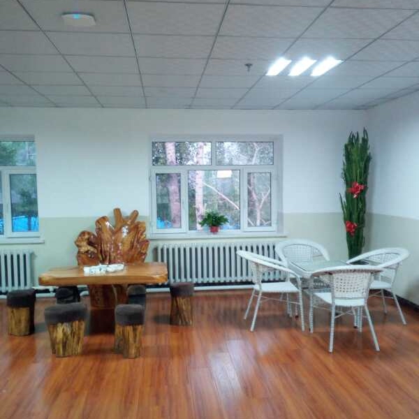 1573183660308019508.jpg 1573183660308019508.jpg