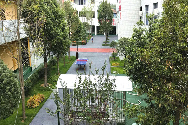 1573896121495062753.jpg 1573896121495062753.jpg