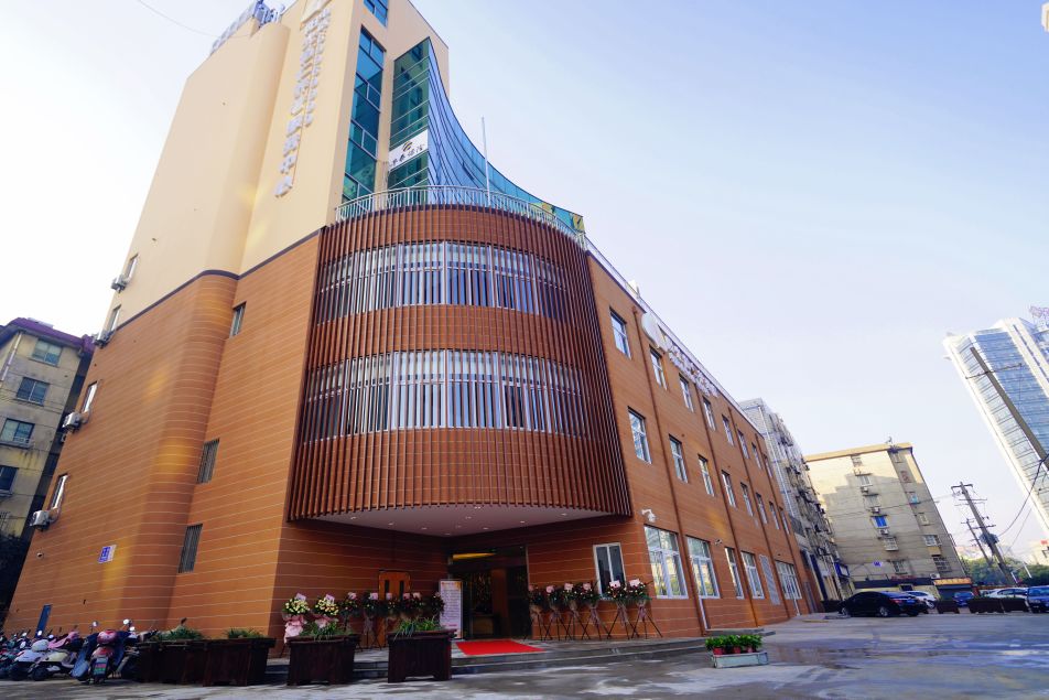 1575619539474033427.jpg 1575619539474033427.jpg