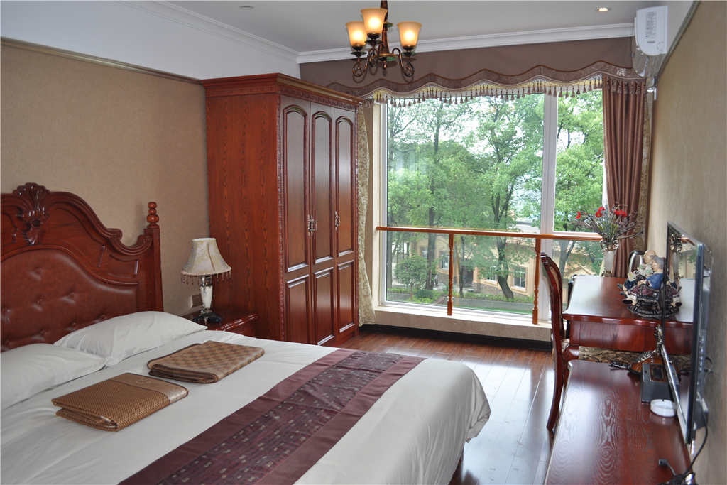 1576828884798078467.jpg 1576828884798078467.jpg