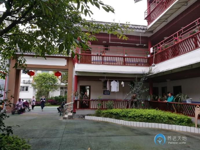 1581413290097015591.jpg 1581413290097015591.jpg