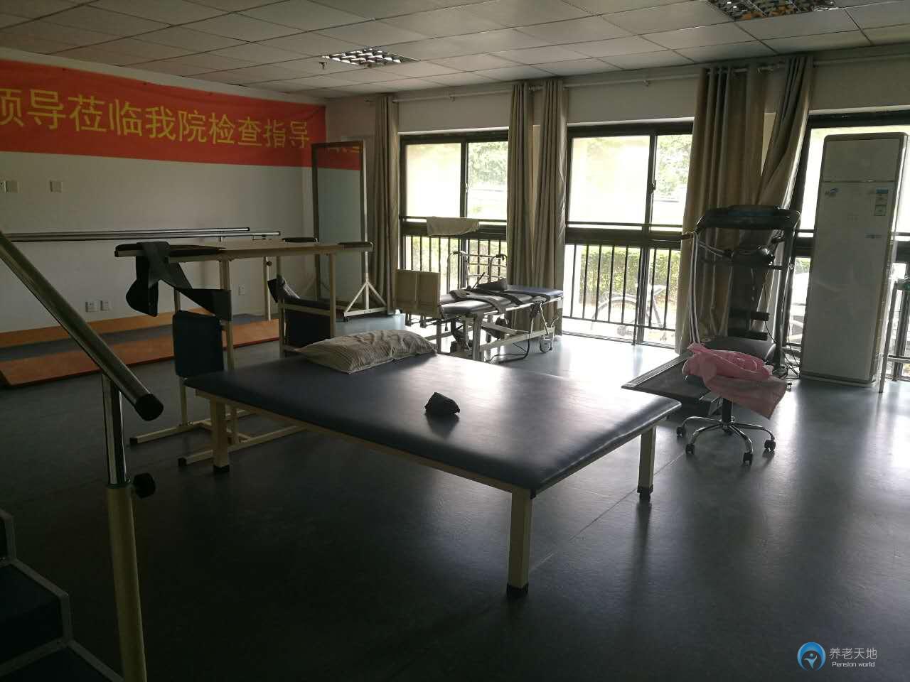 1582535725952034391.jpg 1582535725952034391.jpg