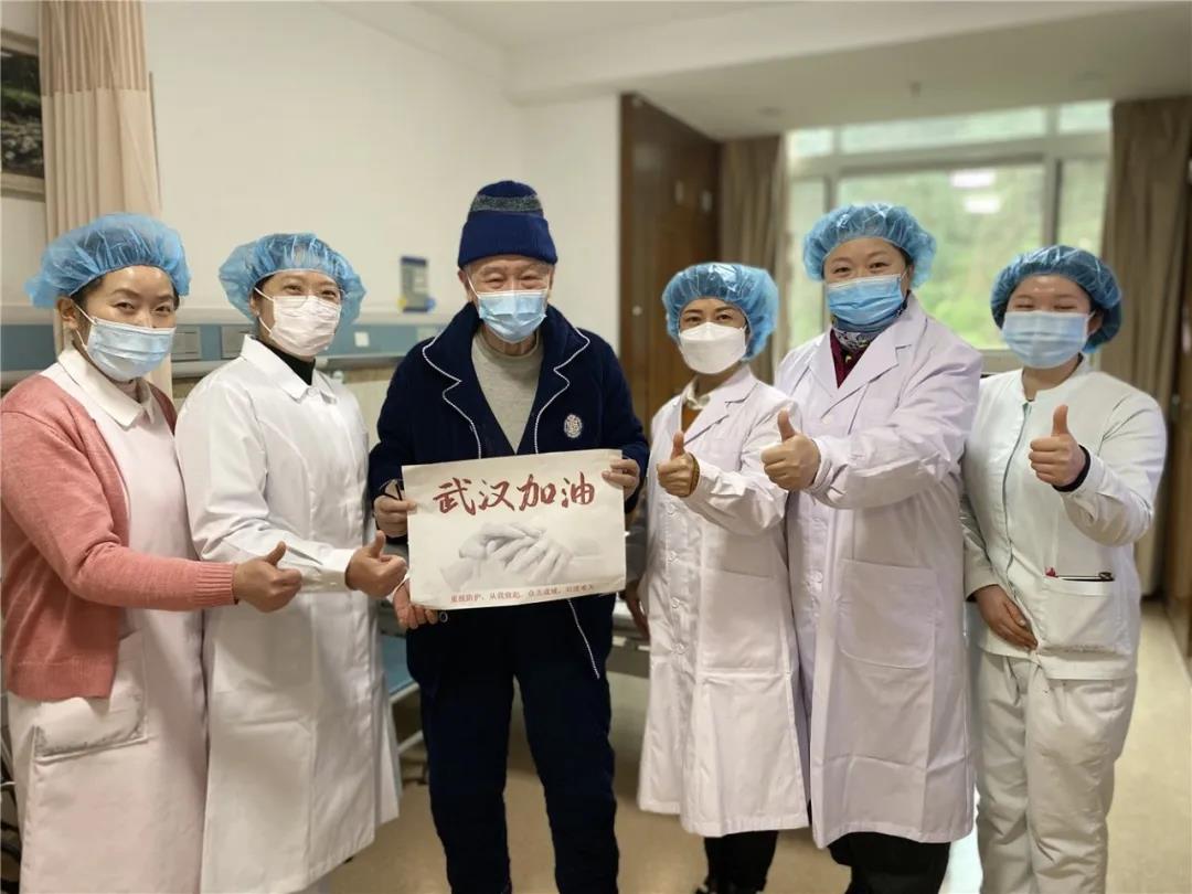 1583892741277010429.jpg 1583892741277010429.jpg