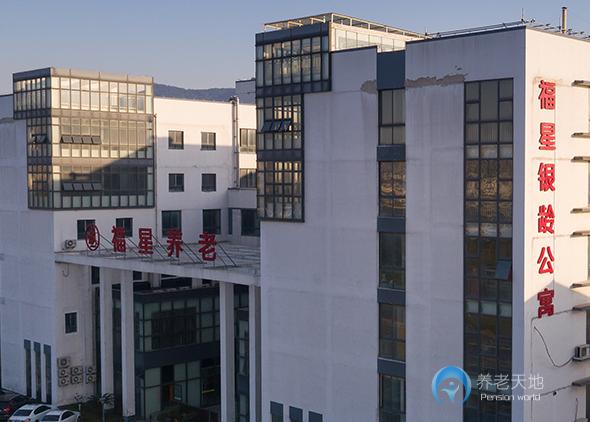 1585276601169028636.jpg 1585276601169028636.jpg