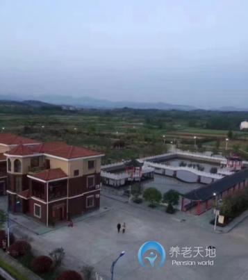 1587089555790050564.jpg 1587089555790050564.jpg