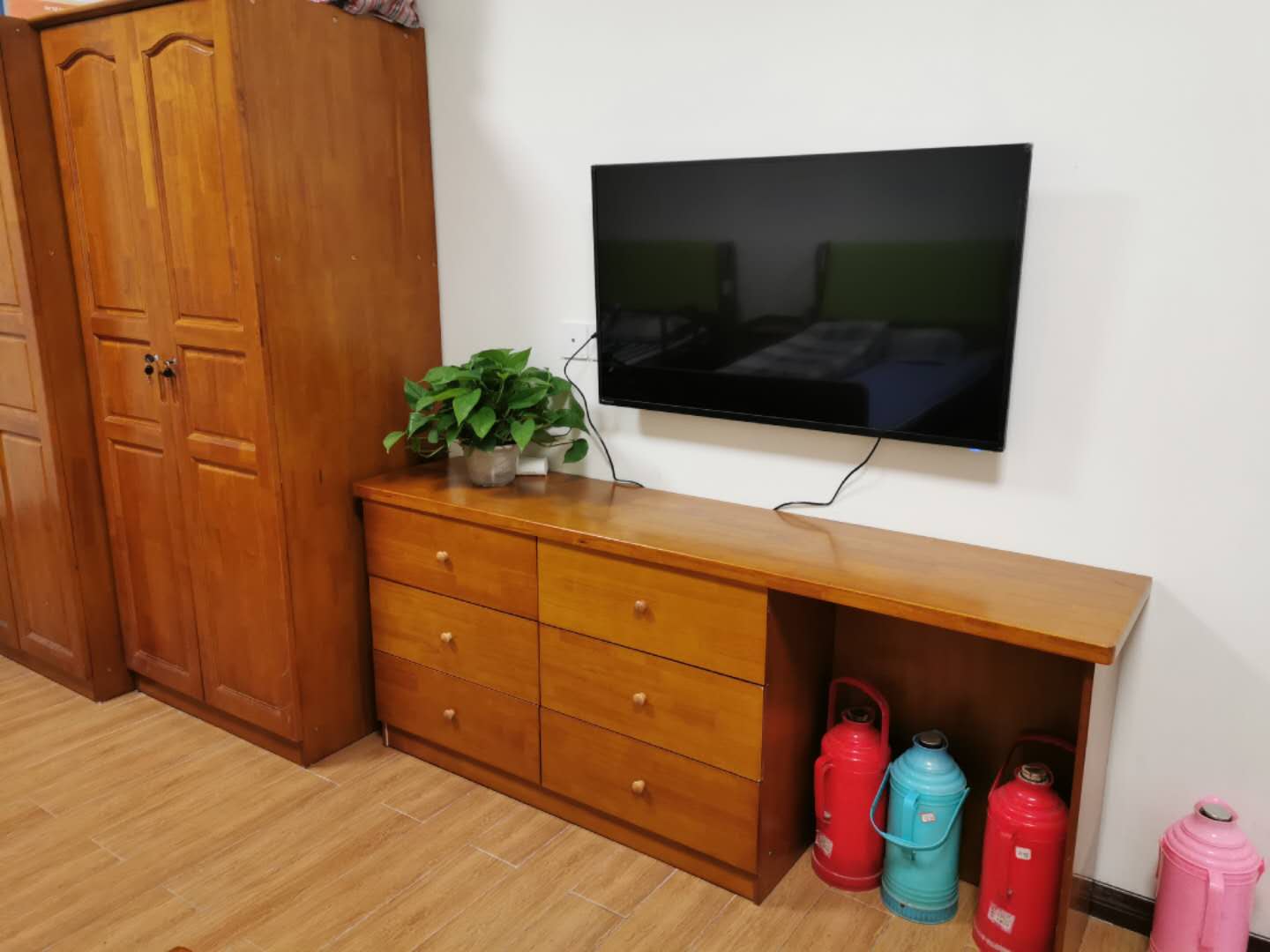 1587537611478053341.jpg 1587537611478053341.jpg