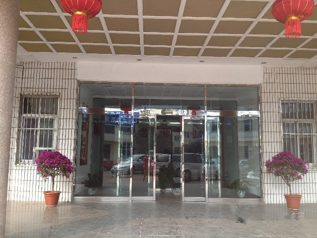 1590115876439093951.jpg 1590115876439093951.jpg