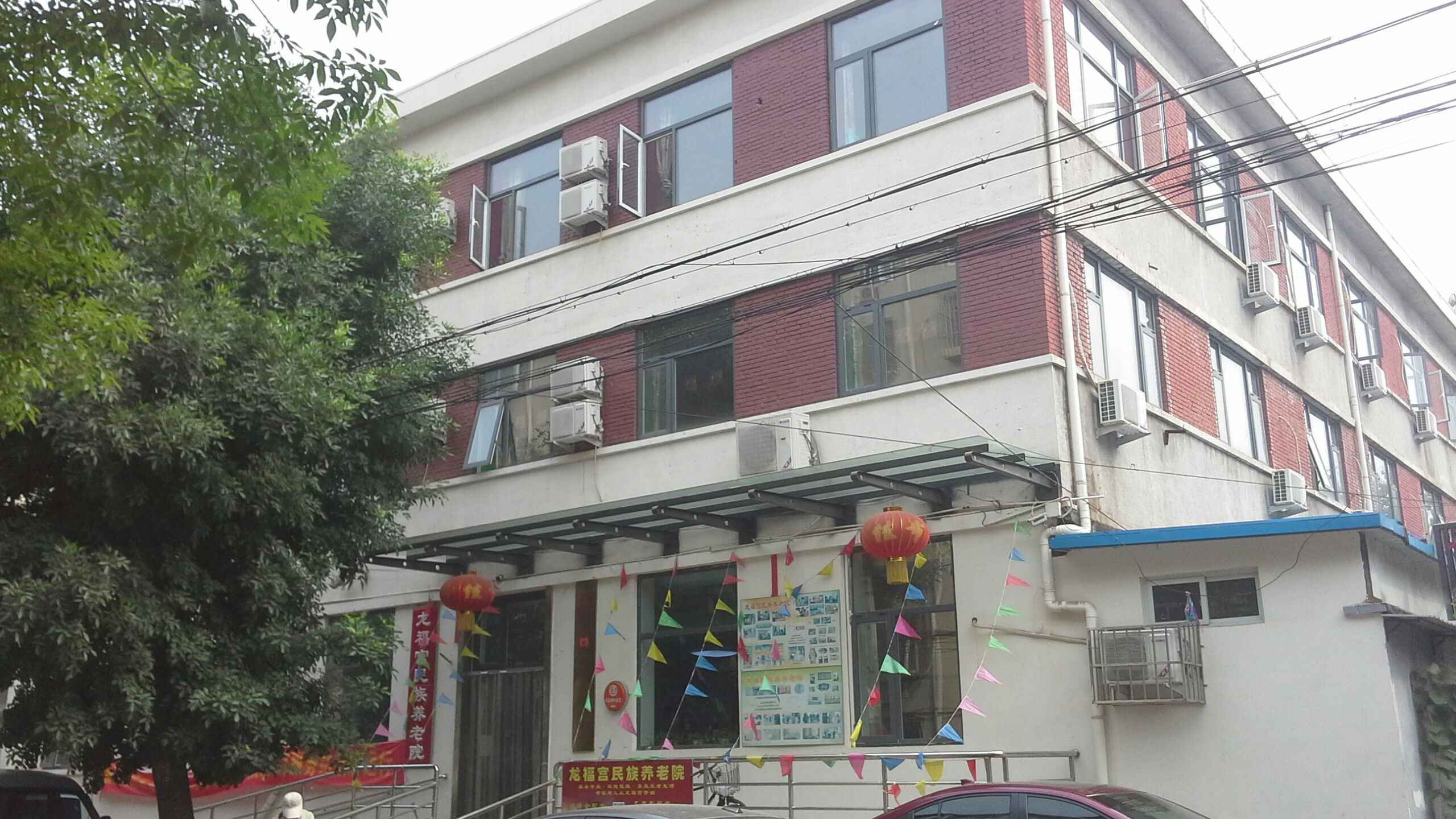 1595413290936036914.jpg 1595413290936036914.jpg