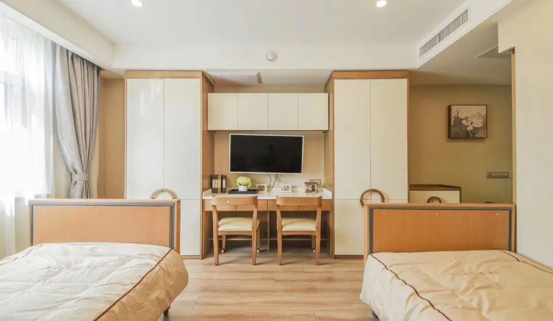 1598601579873088018.jpg 1598601579873088018.jpg