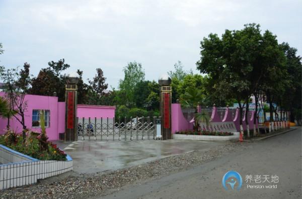 1599544228475044066.jpg 1599544228475044066.jpg