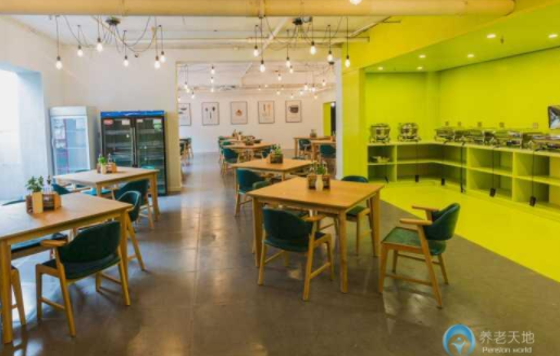 1604542380333076129.png 鄰里家長者樂園2.png