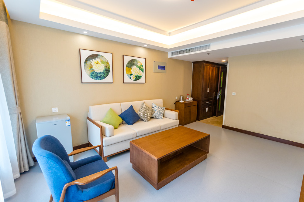 1605148897893087481.jpg 1605148897893087481.jpg