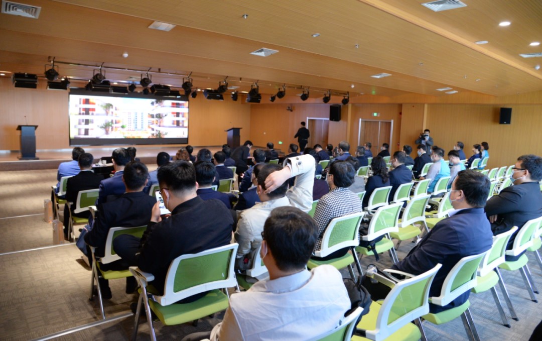 1620288471977011774.jpg 1620288471977011774.jpg