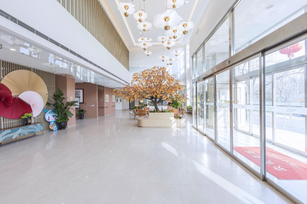 1621396519842053261.jpg 1621396519842053261.jpg