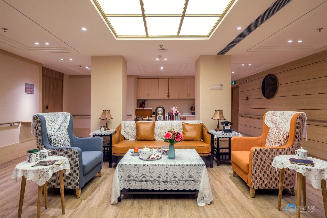 1625048230050091425.jpg 1625048230050091425.jpg