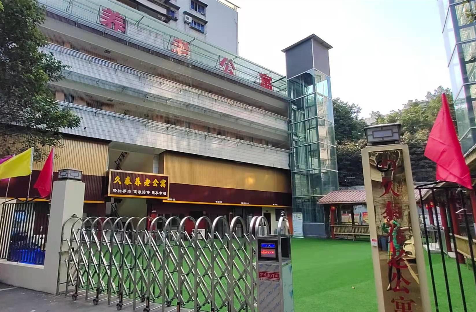 1626666725478094119.jpg 1626666725478094119.jpg