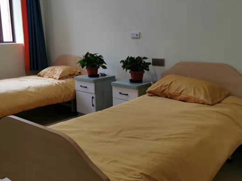 1630981379909081048.jpg 4.jpg