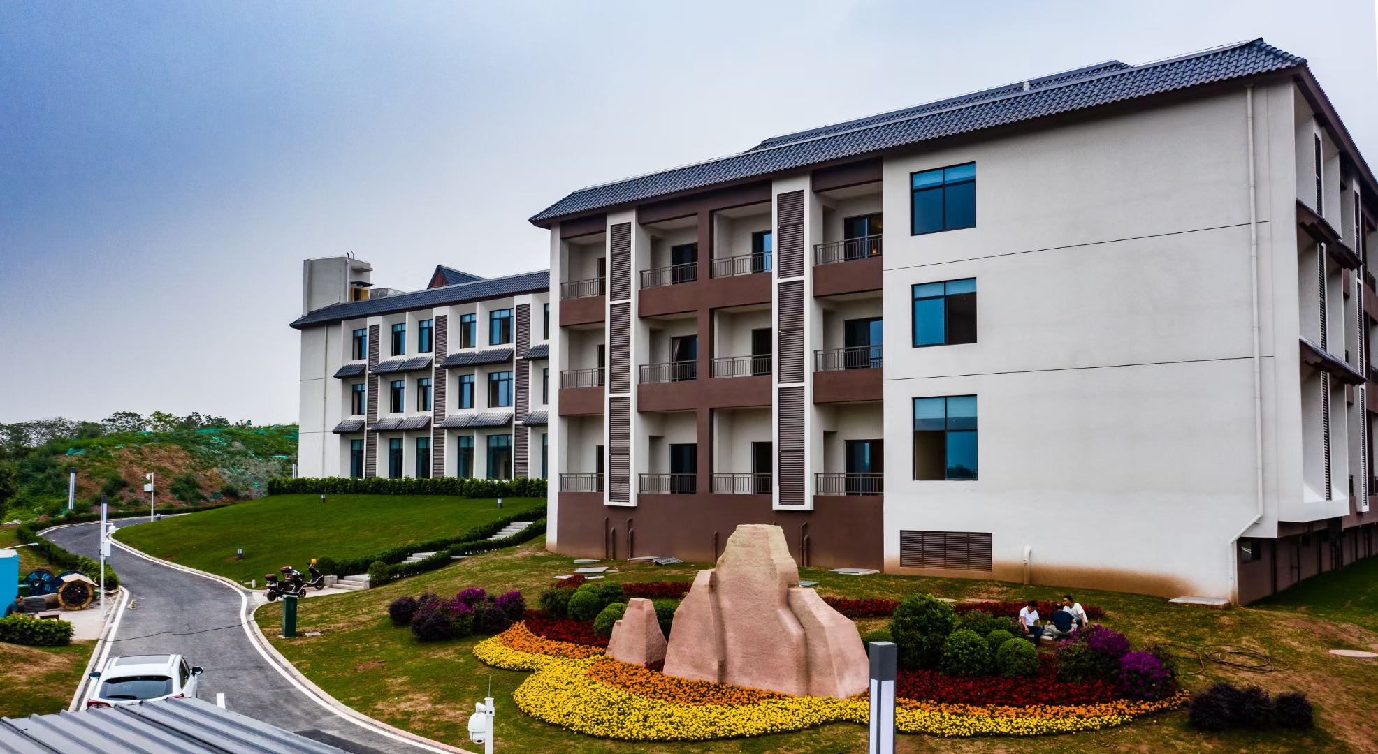 1631587171626098816.jpg 1631587171626098816.jpg