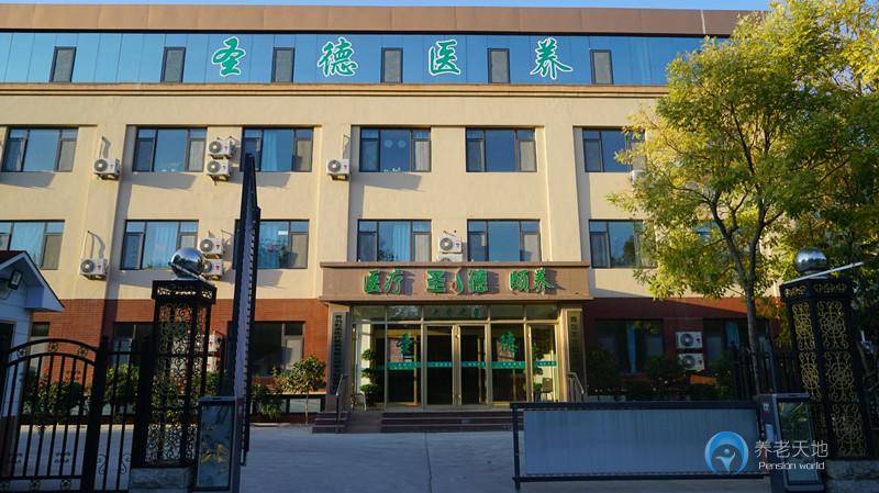 1631784981214021817.jpg 1631784981214021817.jpg