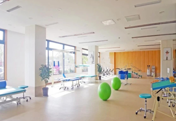 1665563696499076202.jpg 2.jpg