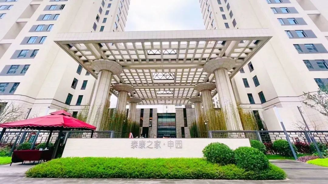 1684288892656003338.jpg 1684288892656003338.jpg