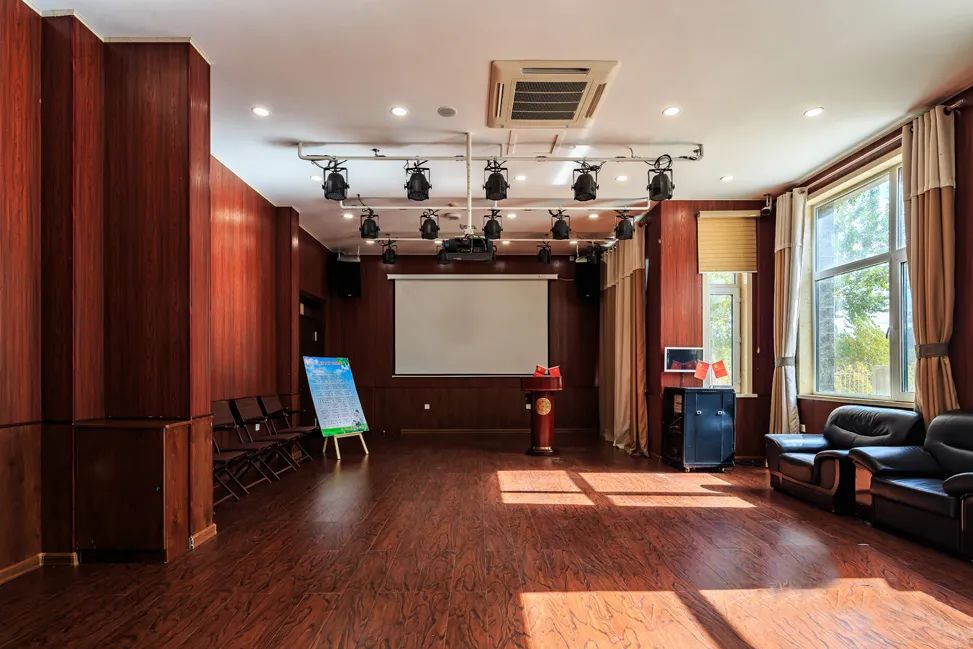 1694144515422042348.jpg 1694144515422042348.jpg