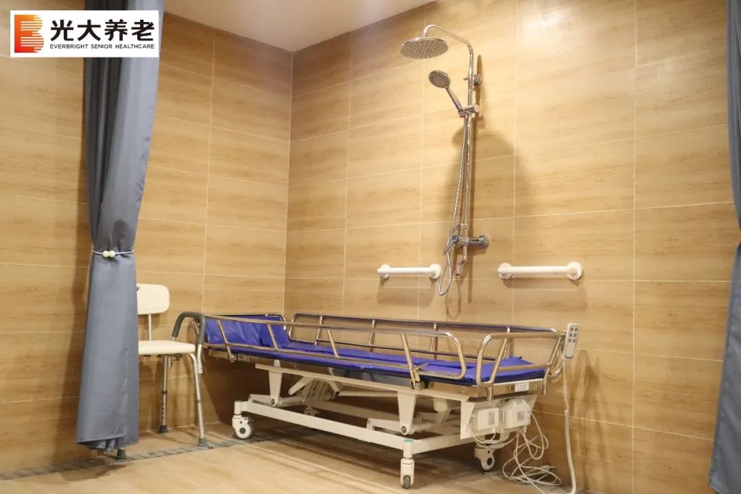 1700621066173084396.jpg 1700621066173084396.jpg