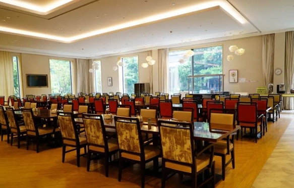 1701137210573042777.png 4.png