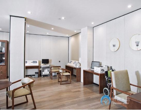 1701653534385031253.png 2.png