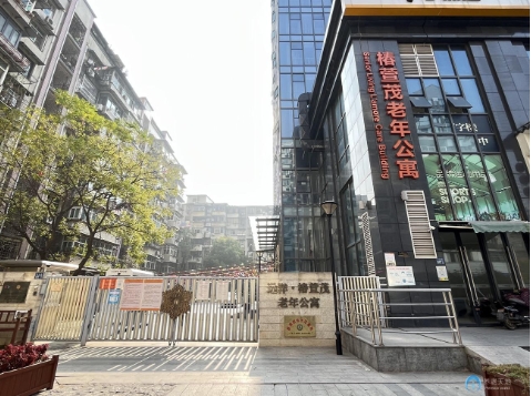 1701841377355041740.png 1.png