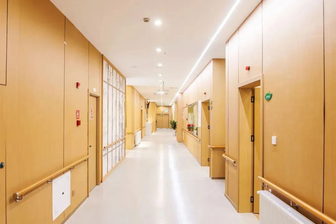 1704857304287007634.jpg 1704857304287007634.jpg