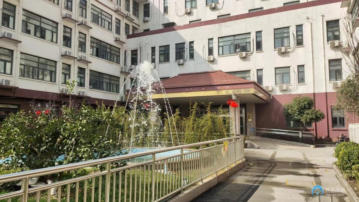 1719023078929013111.jpg 1719023078929013111.jpg